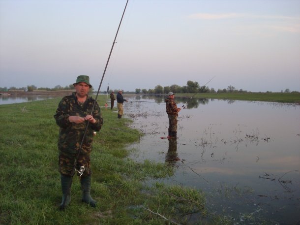 Рыбная ловля на Ахтубе (нижняя Волга).