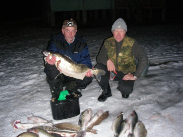 Рыбалка зимой на Ахтубе (нижняя Волга)