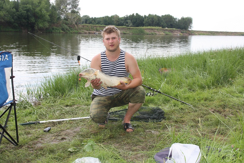 Август, рыбалка и отдых в астраханской области, рыболовная база "Ахтуба-клуб".
