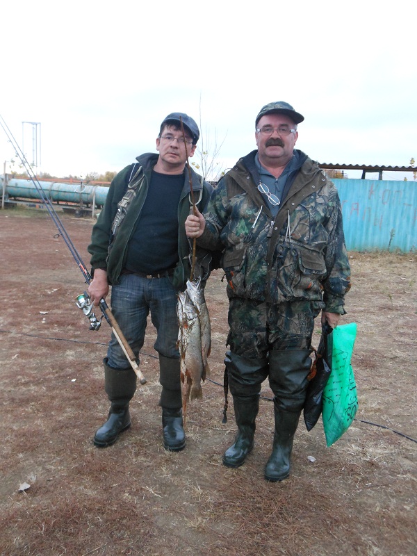 Ноябрь 2012, Селитренное, рыбалка и отдых на живописном острове в астраханской области на рыболовной базе "Ахтуба -