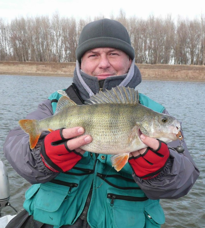 Декабрь_09, рыбалка в Астрахани на нижней Волге и Ахтубе, база "Ахтуба-клуб"