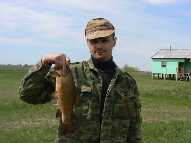 Апрель, весенняя рыбалка в Астрахани на нижней Волге и Ахтубе, база "Ахтуба-клуб"